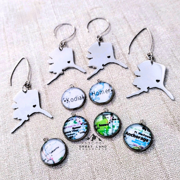 Alaska Charms - Round